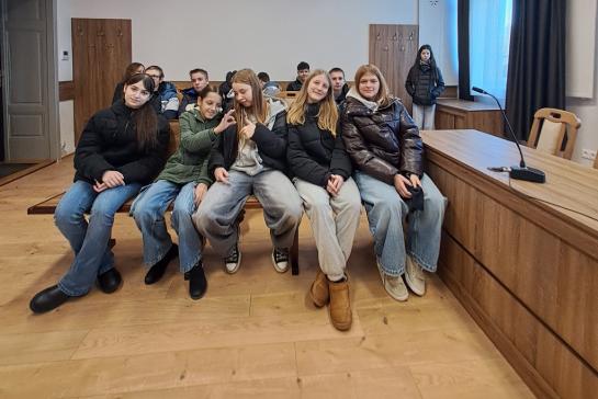 B�r�s�gon j�rtunk