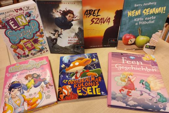 �jdons�gokkal v�r az Olcsai k�nyvt�ra
