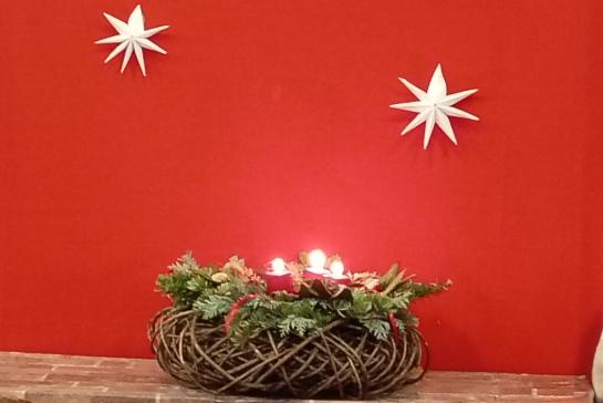 „csillagocska, ragyogj h�t fel minek�nk”